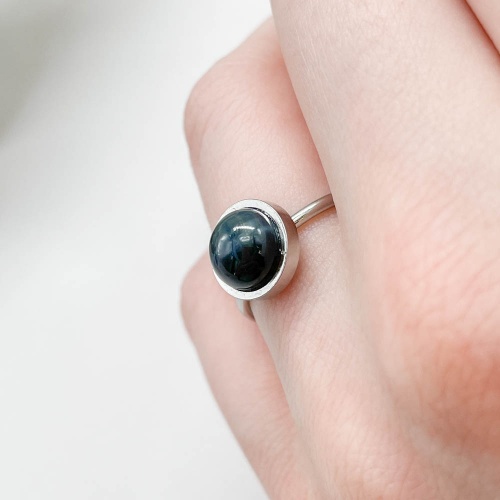 Кольцо с соколиным глазом