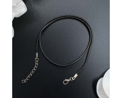 Шнурок черный 45(+5) см