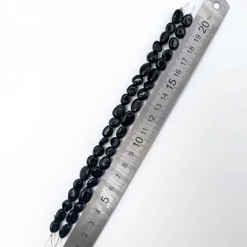 Бусины из шерла (чёрного турмалина)