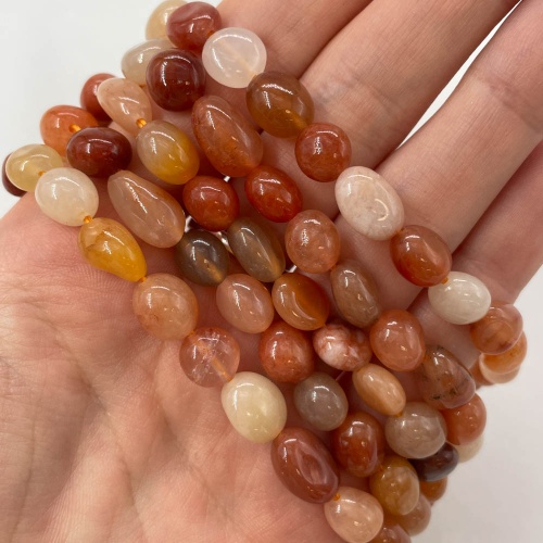 Бусины из сердолика