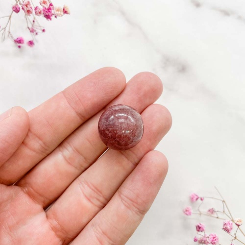 Шар из авантюрина красного