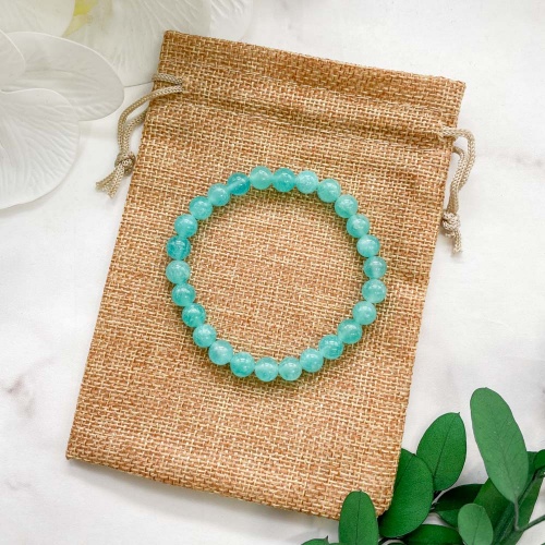 Браслет из амазонита (тонированного)