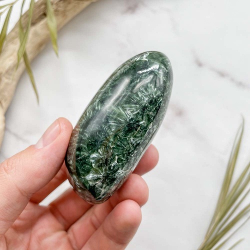 Серафинит (клинохлор)