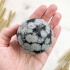 Шар из обсидиана снежного