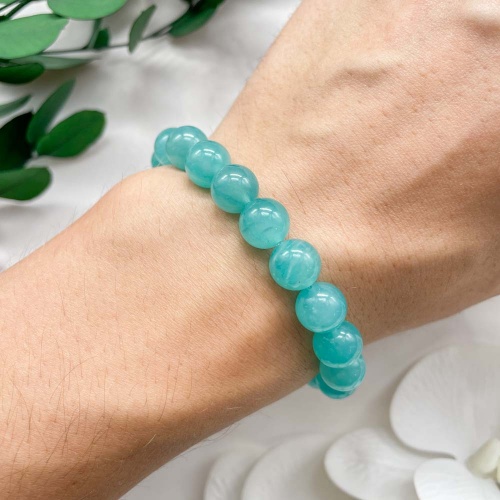 Браслет из амазонита (тонированного)