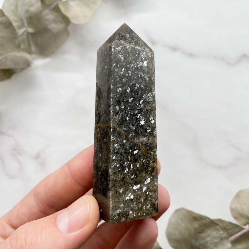 Столбик из мусковита