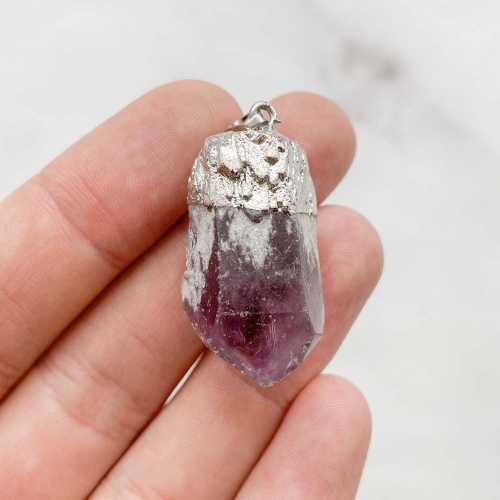 Кулон из аметиста фантомного
