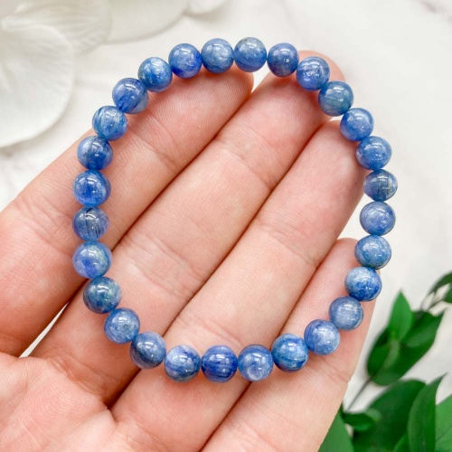 Браслет из кианита (тонированного)