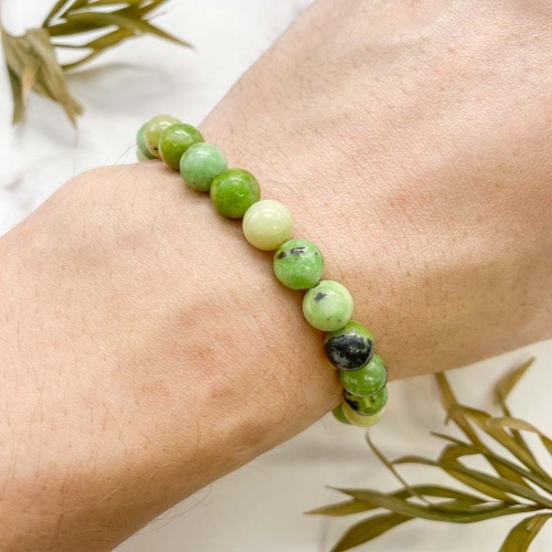 Браслет из опала "Киви"