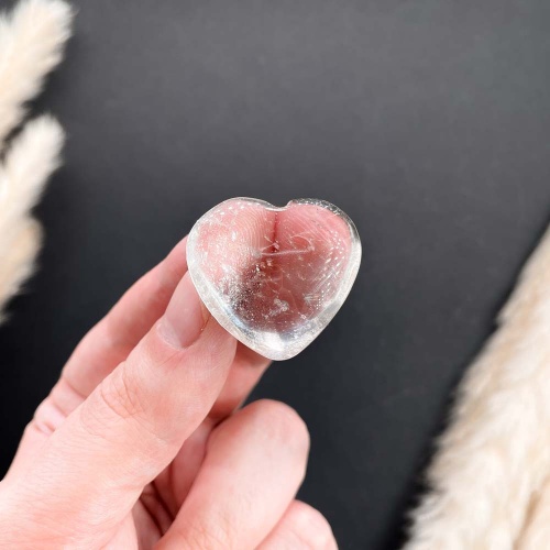 Сердце из горного хрусталя