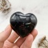 Сердце из обсидиана радужного