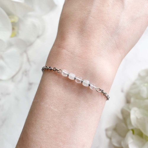 Браслет из лунного камня (огранка с фурнитурой)