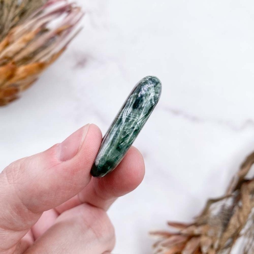 Серафинит (клинохлор)