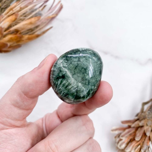 Серафинит (клинохлор)