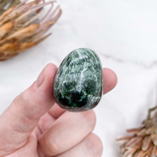 Серафинит (клинохлор)
