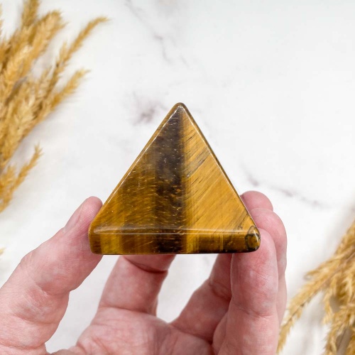 Пирамида из тигрового глаза