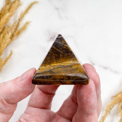 Пирамида из тигрового глаза