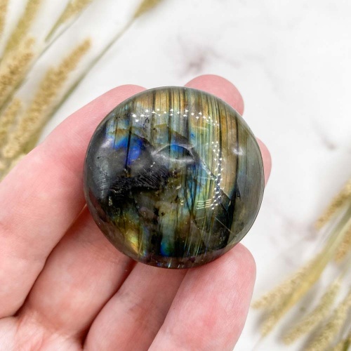 Лабрадор (лабрадорит)