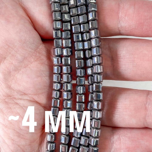 Нить бусин из геметина (кубы) 4 мм