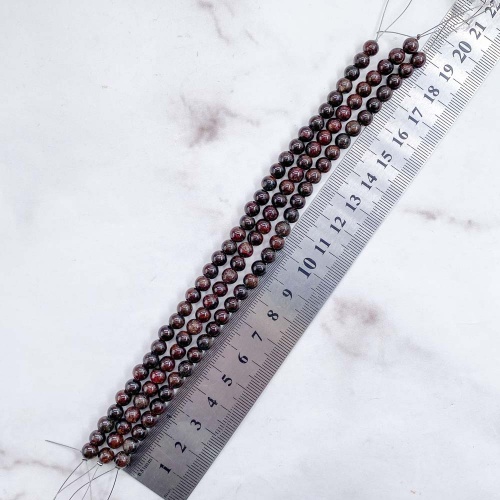 Бусины из граната (альмандина) 