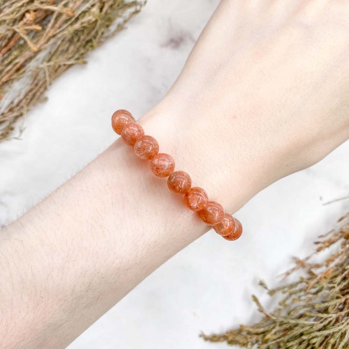 Браслет из солнечного камня